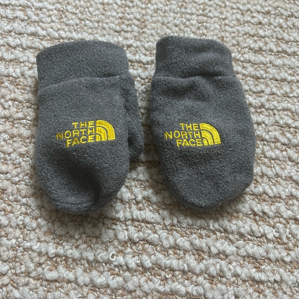 The North Face baby mittens - infant size